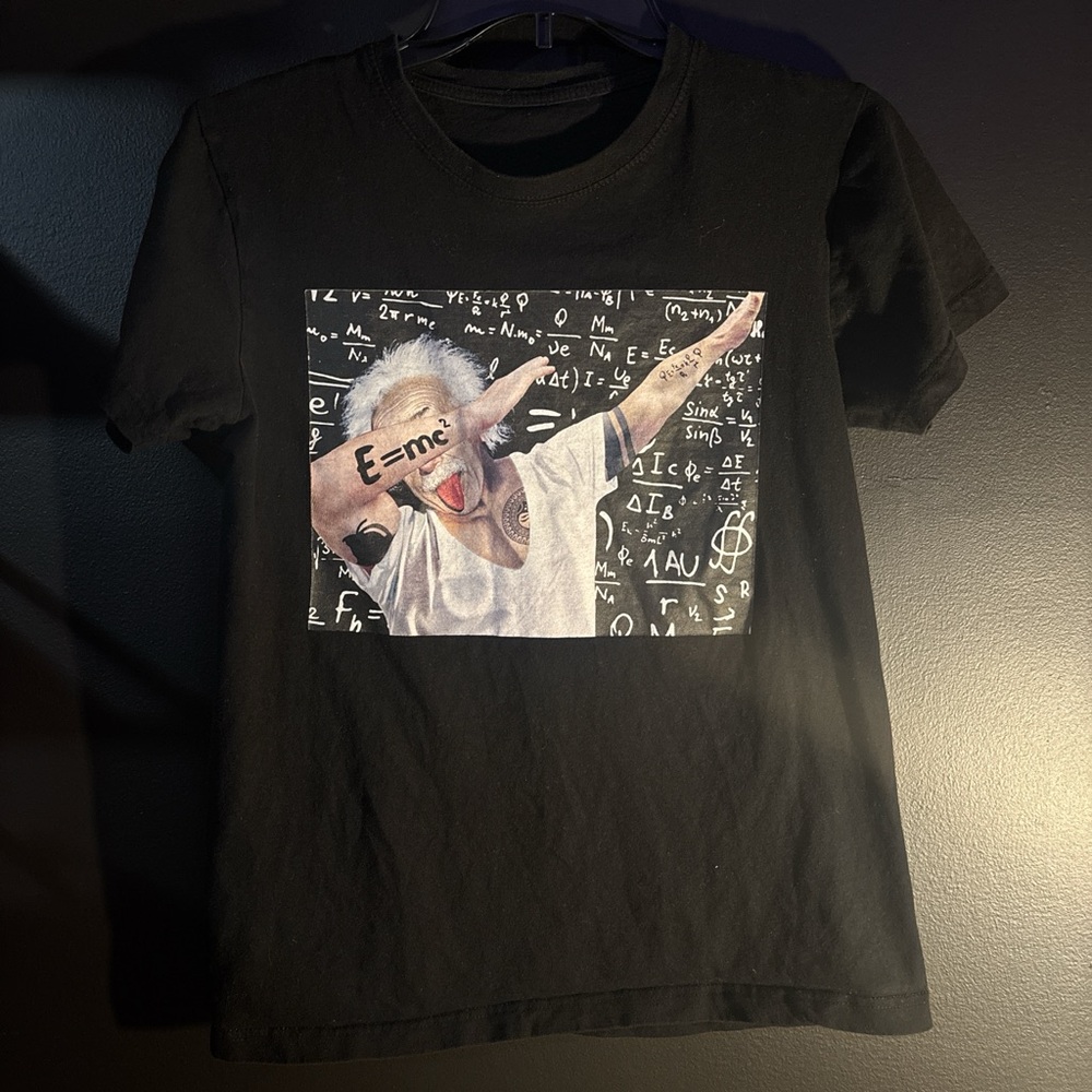 Einstein Dabbing Funny Graphic Tee